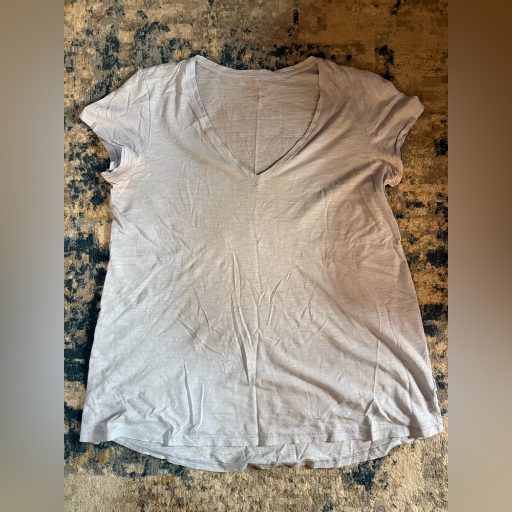 GUC Lilly Pulitzer Vneck Cotton Tee